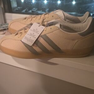 Brand New Adidas Indoor Gazelle Pro Js0667 9.5 Mens